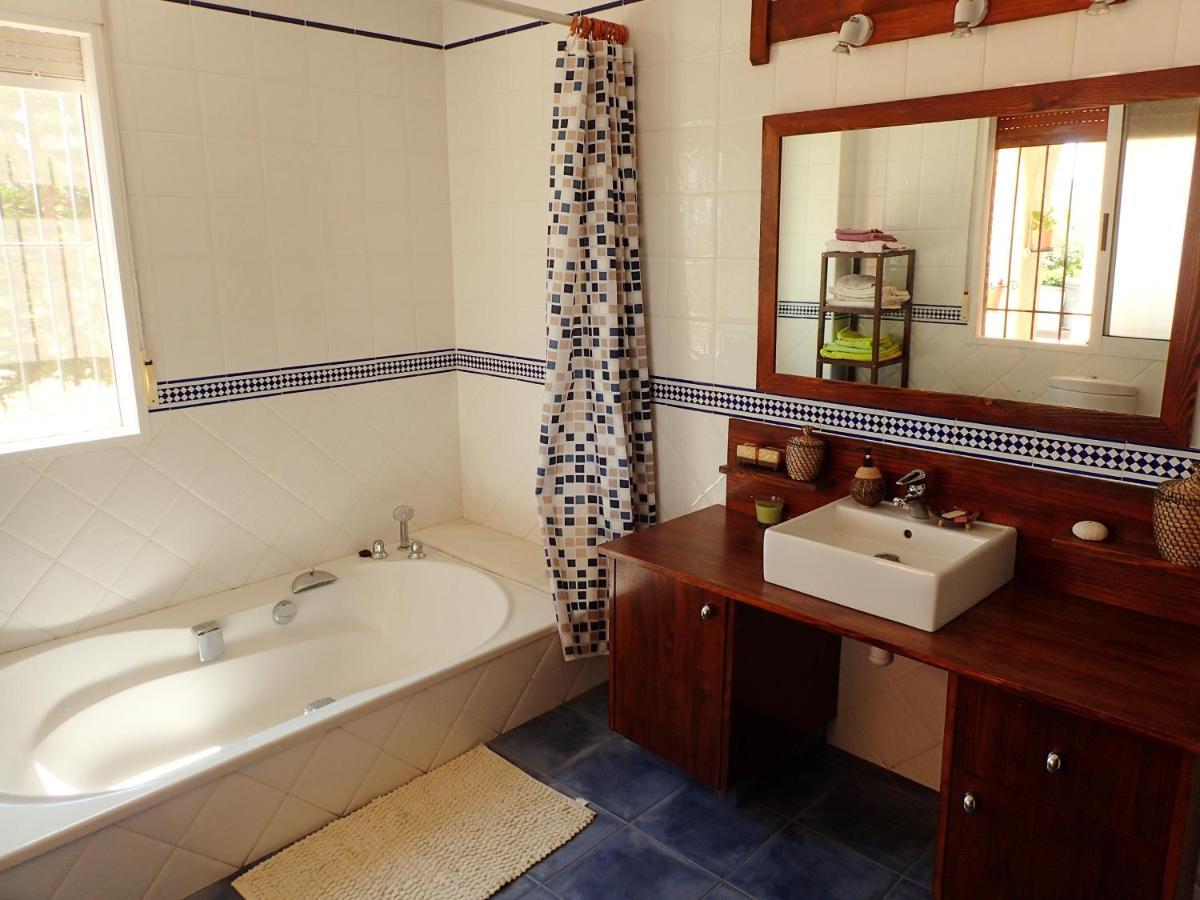 Villa Buganvilla Эльче Экстерьер фото